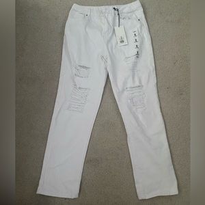 White denim jeans